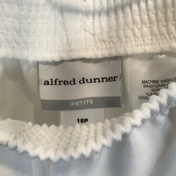 Alfred Dunner ladies white dress pants - Picture 7 of 8